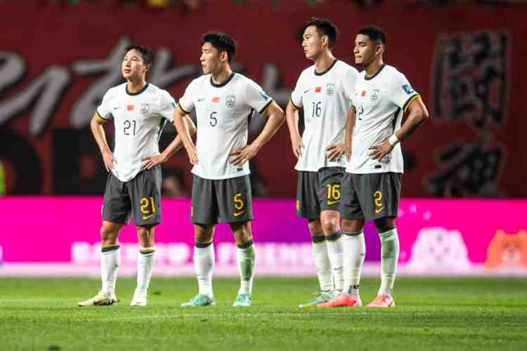 北青体育：受伤国脚今日接受进一步检查，不排除补招其他球员可能